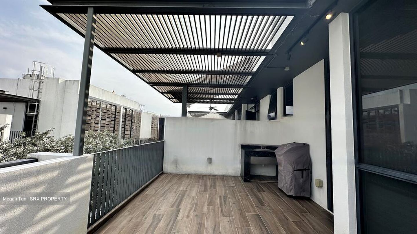 Sunrise Avenue (D28), Terrace #453731271